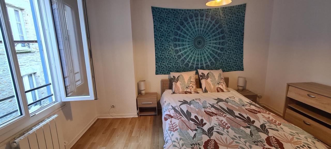Duplex F3 hypercentre Cherbourg près du port Extérieur photo